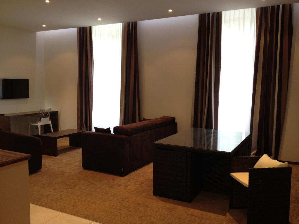 Le 1837 Aparthotel Saint-Affrique Rum bild