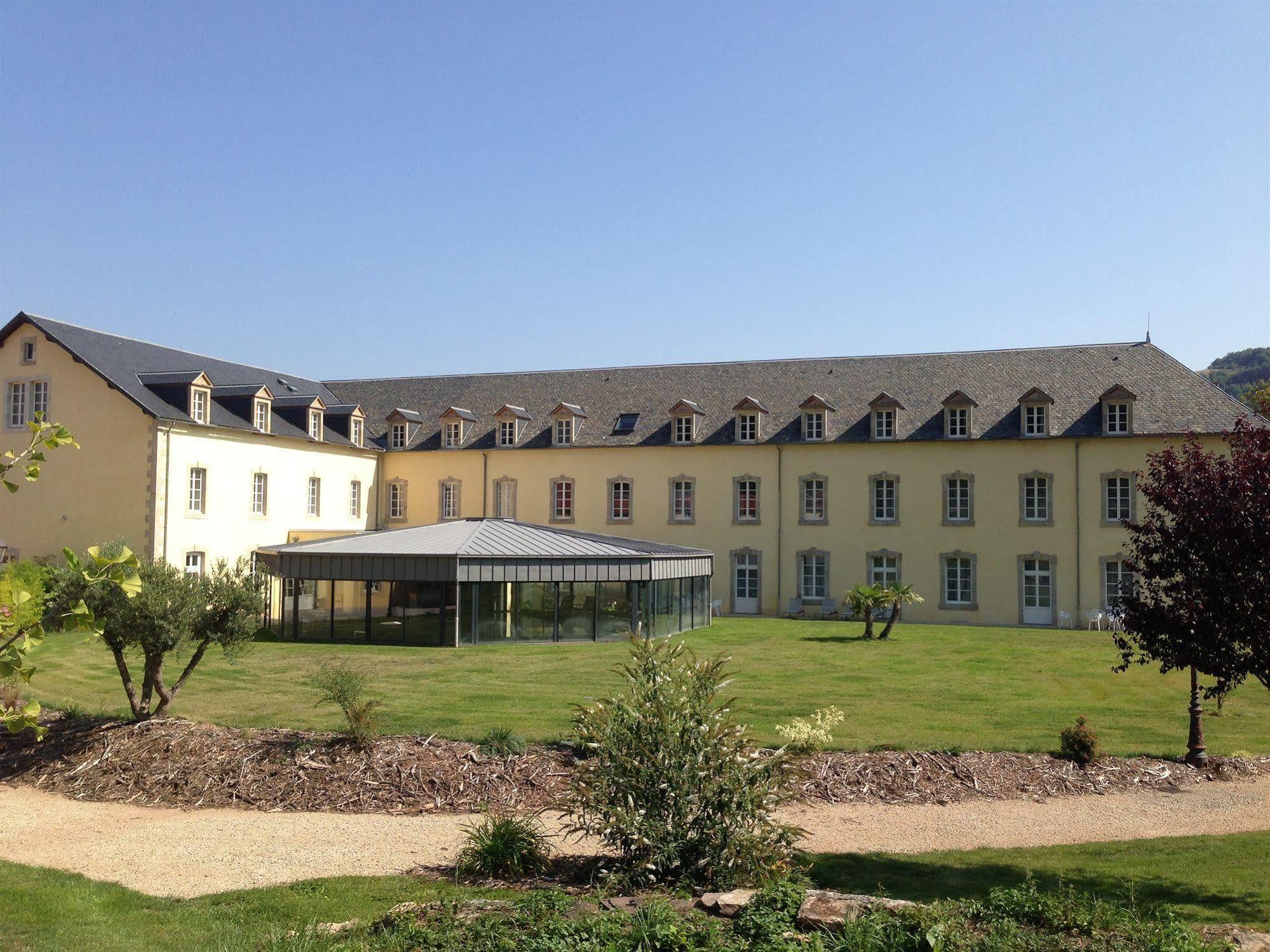 Le 1837 Aparthotel Saint-Affrique Exteriör bild